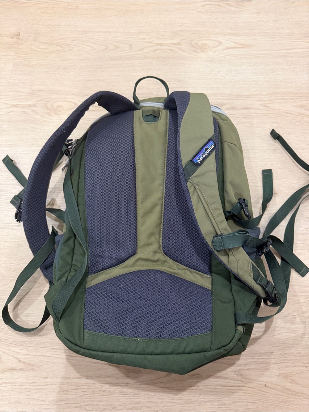 Patagonia Olive, Dark Gray & Dark Green Hiking Backpack - Picture 7 of 8